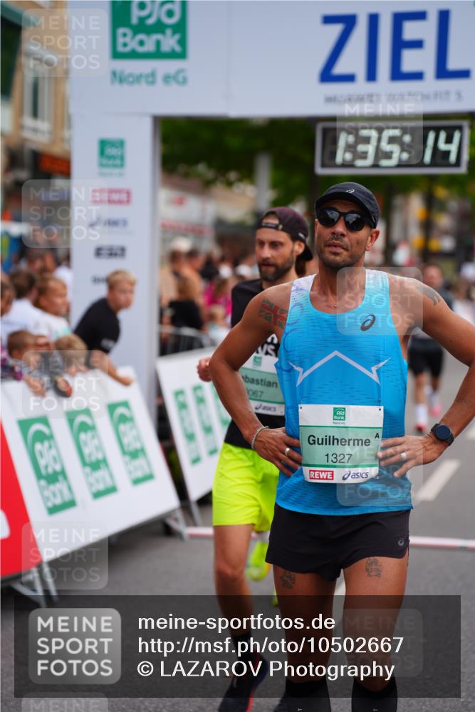 20.09.2026 - PSD Bank Halbmarathon LAZAROV Photography http://msf.ph/oto/10502667 20.09.2026 11:35:13 Ziel 1050, 1195, 1327, 1377, 1673, 1708, 3001, 3067 meine-sportfotos.de