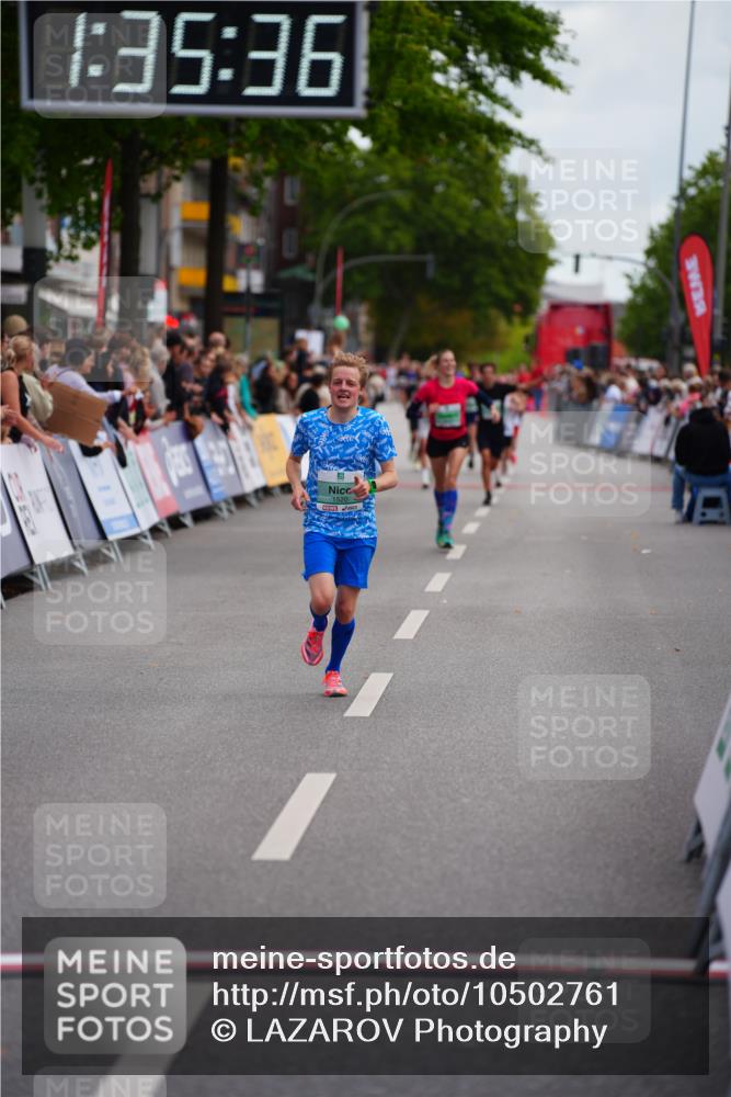 20.09.2026 - PSD Bank Halbmarathon LAZAROV Photography http://msf.ph/oto/10502761 20.09.2026 11:35:36 Ziel 1520, 2525, 3878, 4131 meine-sportfotos.de