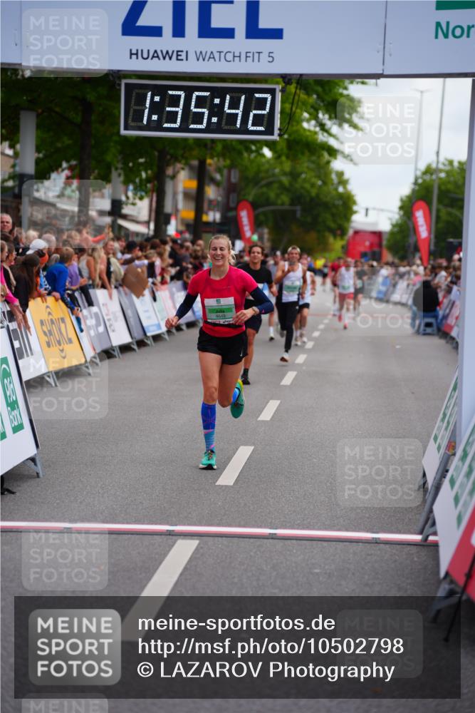 20.09.2026 - PSD Bank Halbmarathon LAZAROV Photography http://msf.ph/oto/10502798 20.09.2026 11:35:42 Ziel 1520, 4075, 4076, 4649 meine-sportfotos.de