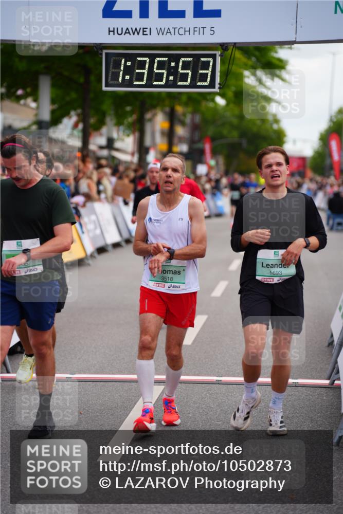 20.09.2026 - PSD Bank Halbmarathon LAZAROV Photography http://msf.ph/oto/10502873 20.09.2026 11:35:53 Ziel 1429, 1614, 1693, 1838, 2244, 2379, 3518, 4075, 4076, 4705 meine-sportfotos.de
