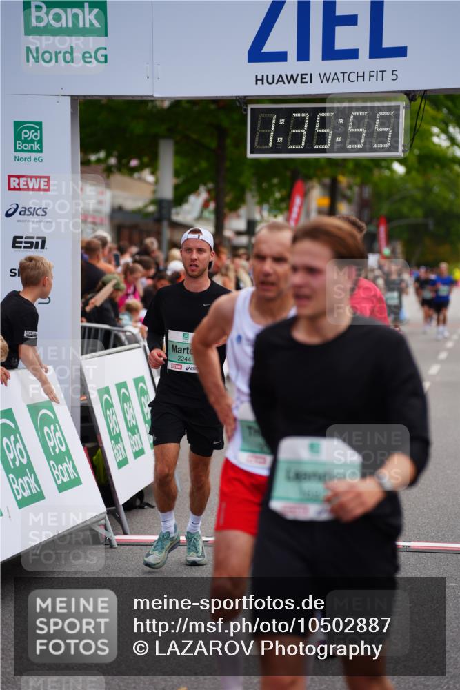 20.09.2026 - PSD Bank Halbmarathon LAZAROV Photography http://msf.ph/oto/10502887 20.09.2026 11:35:55 Ziel 1429, 1614, 1693, 1838, 2244, 2379, 3518, 4705 meine-sportfotos.de