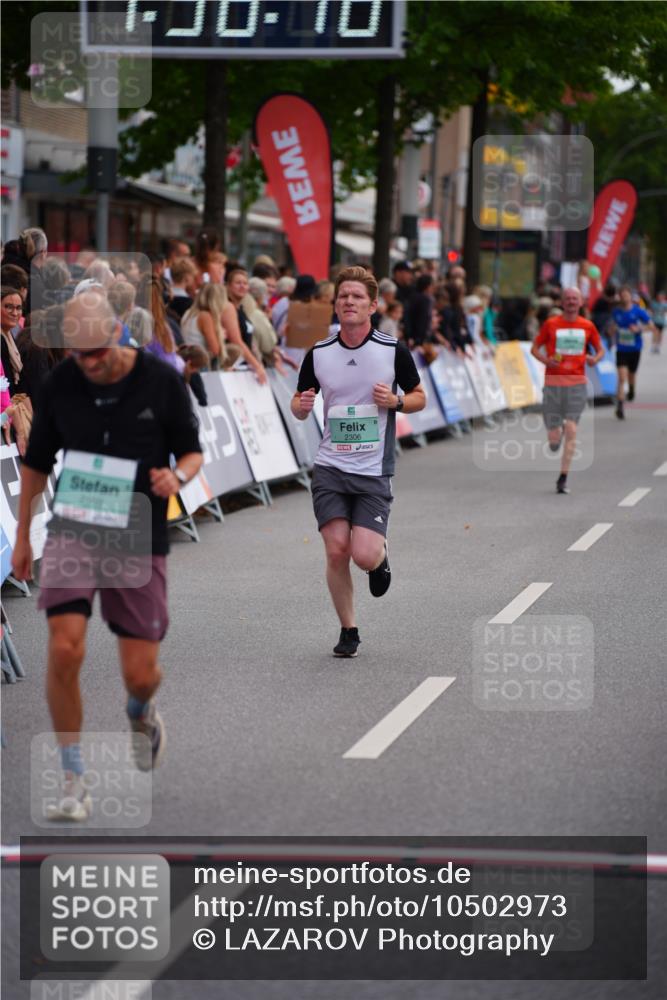 20.09.2026 - PSD Bank Halbmarathon LAZAROV Photography http://msf.ph/oto/10502973 20.09.2026 11:36:16 Ziel 1781, 2109, 2306, 3176, 4500 meine-sportfotos.de