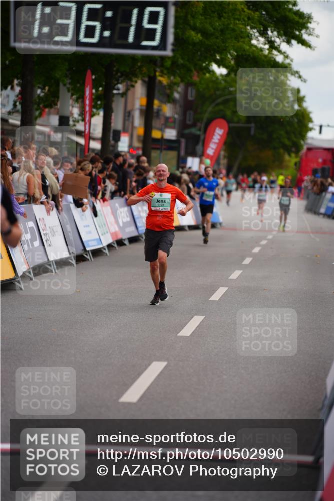 20.09.2026 - PSD Bank Halbmarathon LAZAROV Photography http://msf.ph/oto/10502990 20.09.2026 11:36:18 Ziel 1193, 2109, 2306, 4500 meine-sportfotos.de