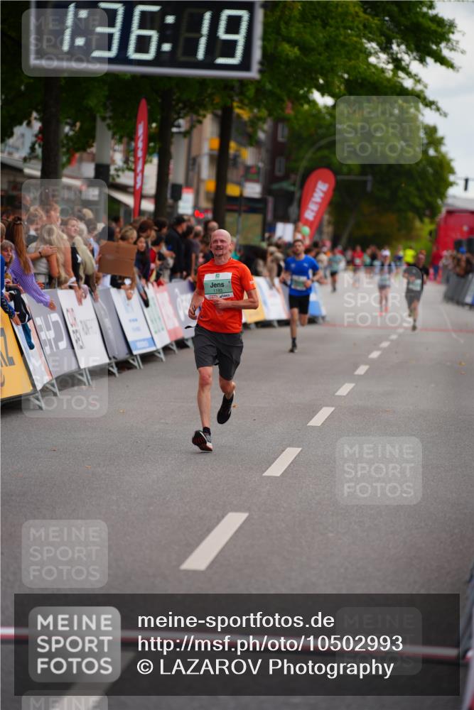 20.09.2026 - PSD Bank Halbmarathon LAZAROV Photography http://msf.ph/oto/10502993 20.09.2026 11:36:19 Ziel 1193, 2109, 2306 meine-sportfotos.de