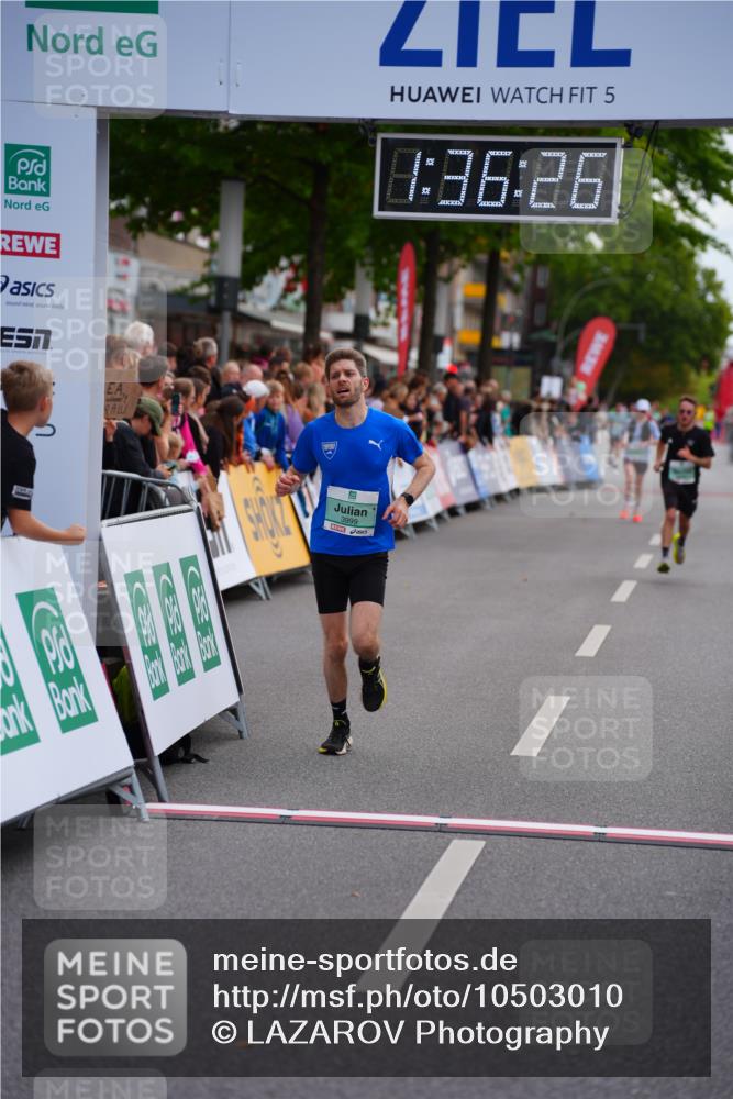 20.09.2026 - PSD Bank Halbmarathon LAZAROV Photography http://msf.ph/oto/10503010 20.09.2026 11:36:26 Ziel 1193, 2306, 3999, 4052 meine-sportfotos.de
