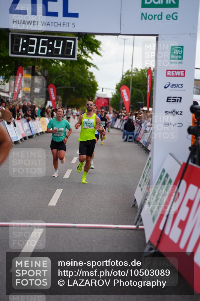 20.09.2026 - PSD Bank Halbmarathon LAZAROV Photography http://msf.ph/oto/10503089 20.09.2026 11:36:47 Ziel 1670, 2157, 2487, 2722, 4143, 4503 meine-sportfotos.de
