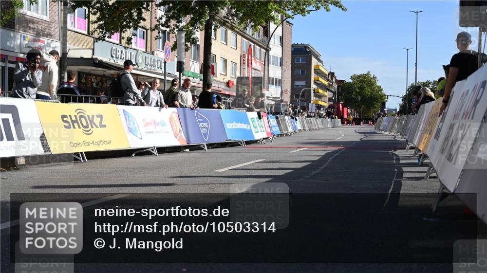 20.09.2026 - PSD Bank Halbmarathon J. Mangold http://msf.ph/oto/10503314 20.09.2026 10:24:33 Ziel  meine-sportfotos.de