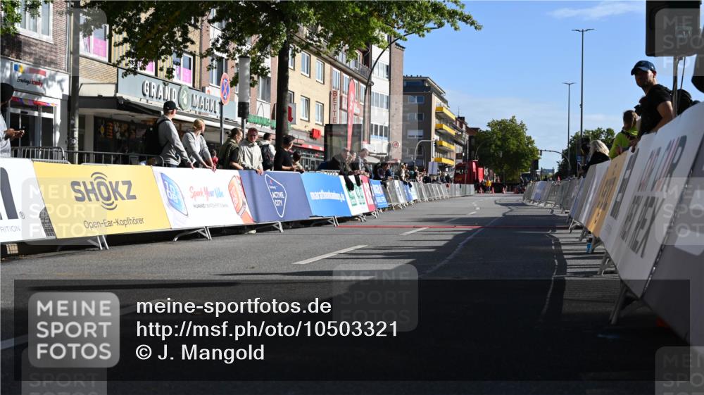 20.09.2026 - PSD Bank Halbmarathon J. Mangold http://msf.ph/oto/10503321 20.09.2026 10:25:07 Ziel  meine-sportfotos.de