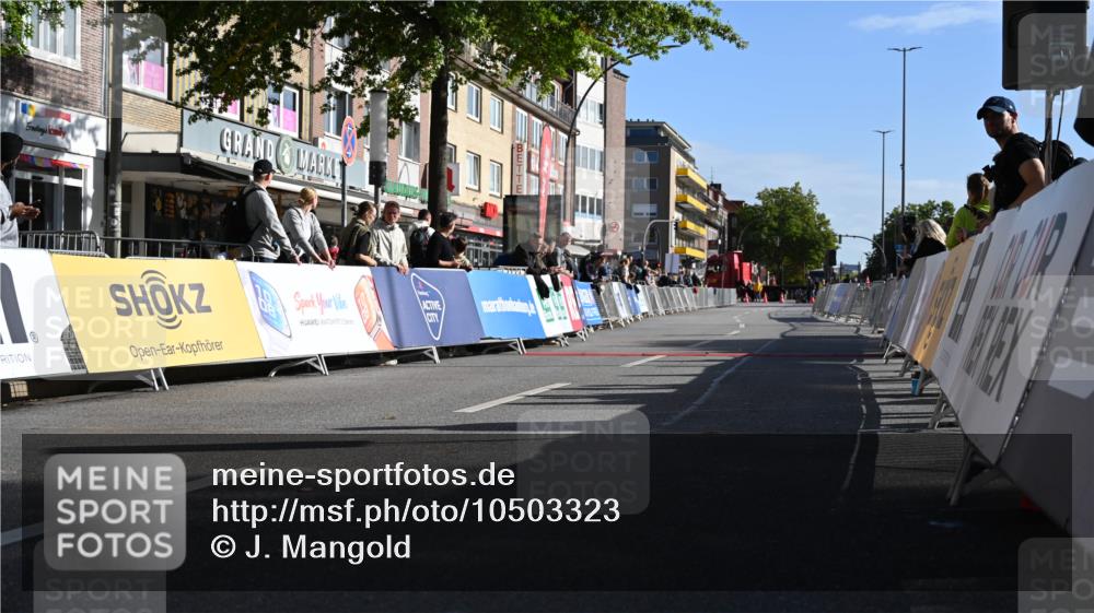 20.09.2026 - PSD Bank Halbmarathon J. Mangold http://msf.ph/oto/10503323 20.09.2026 10:25:07 Ziel  meine-sportfotos.de