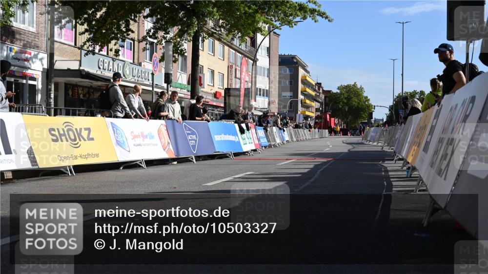 20.09.2026 - PSD Bank Halbmarathon J. Mangold http://msf.ph/oto/10503327 20.09.2026 10:25:07 Ziel  meine-sportfotos.de