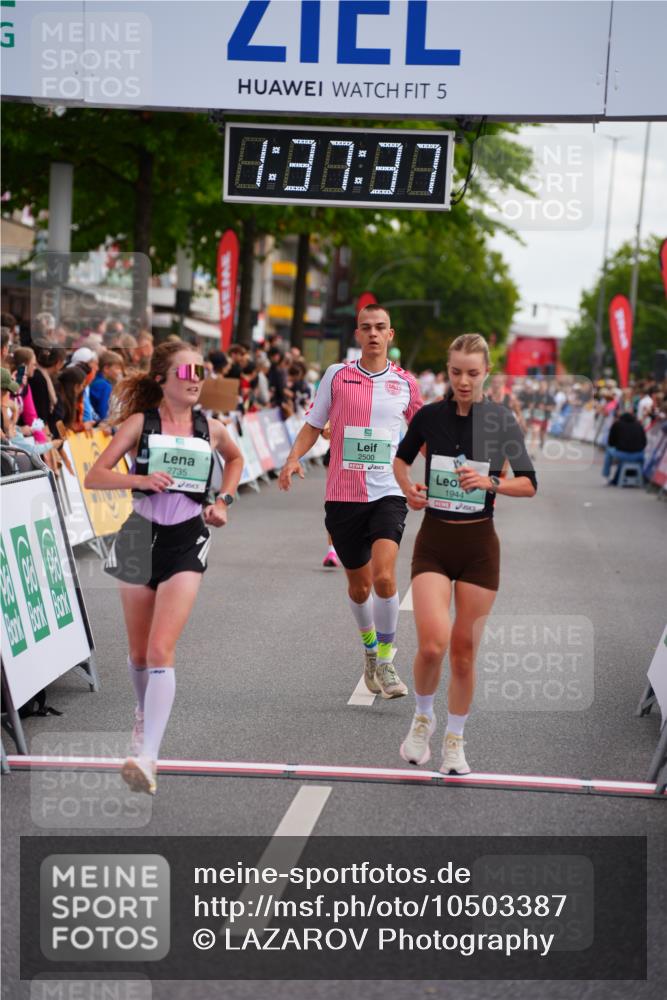 20.09.2026 - PSD Bank Halbmarathon LAZAROV Photography http://msf.ph/oto/10503387 20.09.2026 11:37:37 Ziel 1291, 1353, 1944, 2500, 2735, 3312, 3629, 4132 meine-sportfotos.de