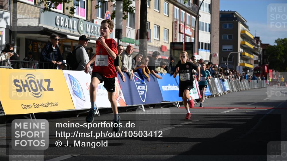 20.09.2026 - PSD Bank Halbmarathon J. Mangold http://msf.ph/oto/10503412 20.09.2026 10:27:25 Ziel 101, 201, 348, 372 meine-sportfotos.de