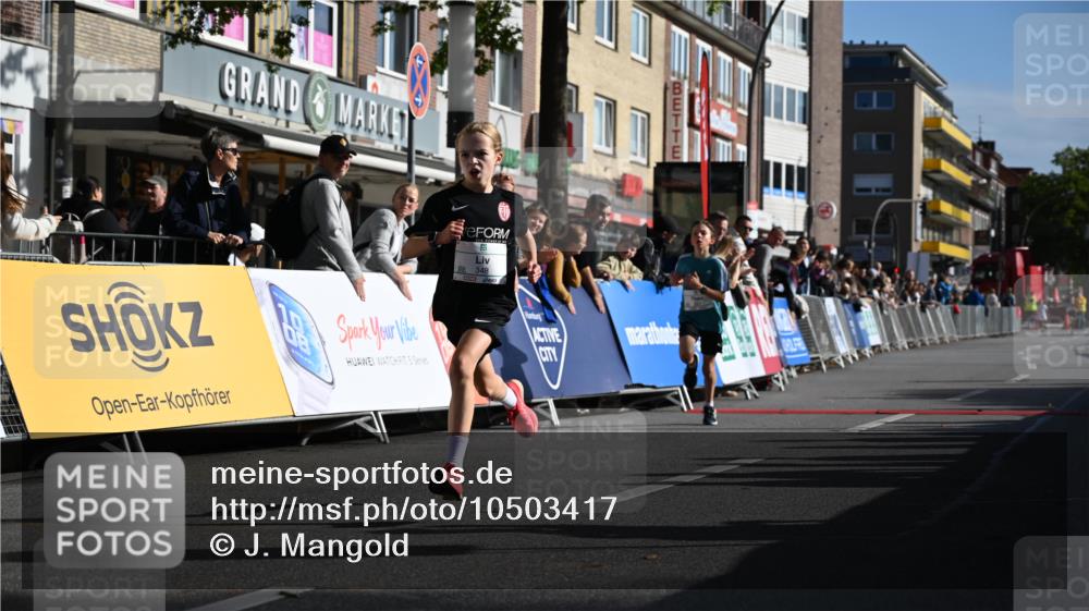 20.09.2026 - PSD Bank Halbmarathon J. Mangold http://msf.ph/oto/10503417 20.09.2026 10:27:26 Ziel 101, 201, 348, 372 meine-sportfotos.de