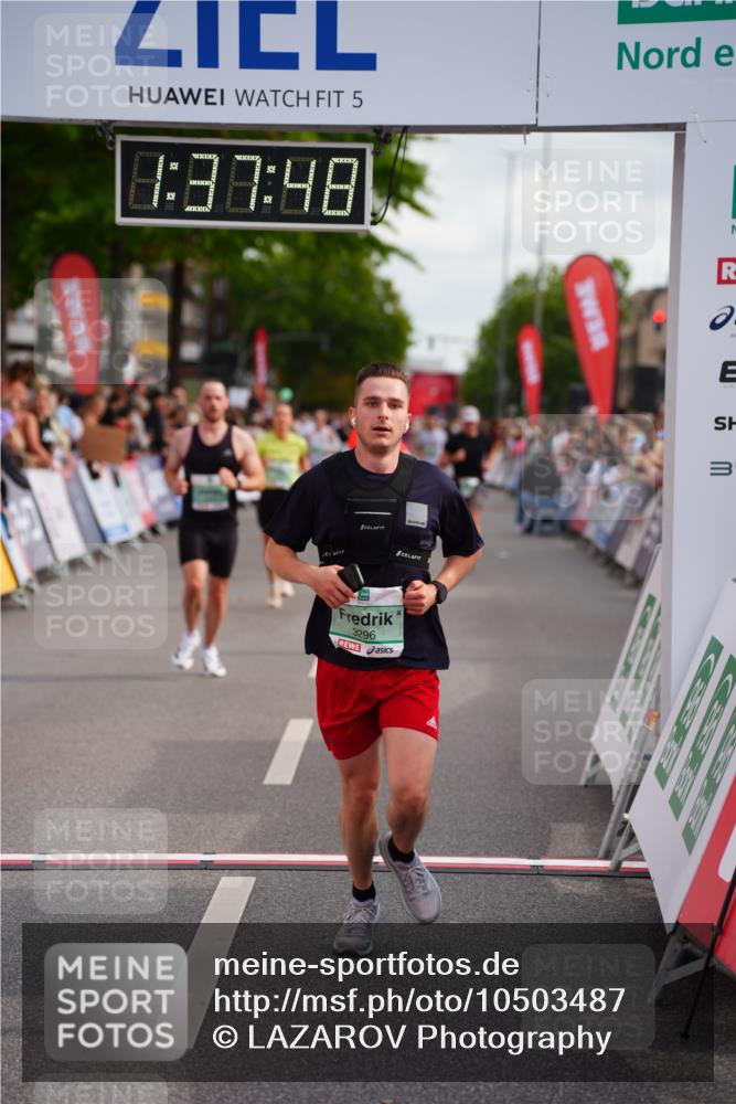 20.09.2026 - PSD Bank Halbmarathon LAZAROV Photography http://msf.ph/oto/10503487 20.09.2026 11:37:47 Ziel 1291, 1353, 3296, 4127, 4371, 4766 meine-sportfotos.de
