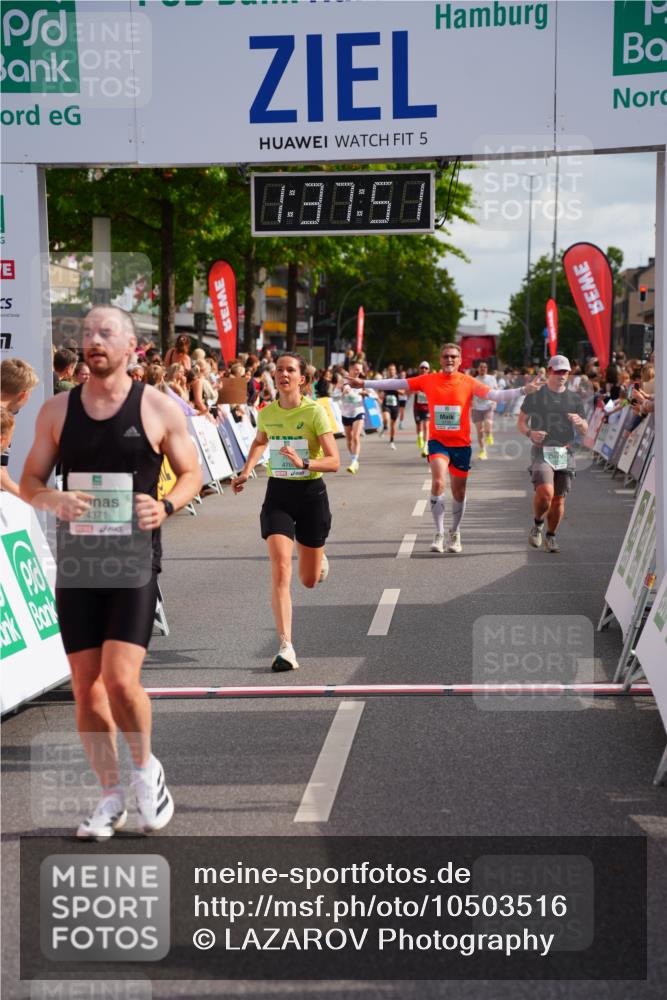 20.09.2026 - PSD Bank Halbmarathon LAZAROV Photography http://msf.ph/oto/10503516 20.09.2026 11:37:51 Ziel 1219, 3100, 3296, 4371, 4766 meine-sportfotos.de
