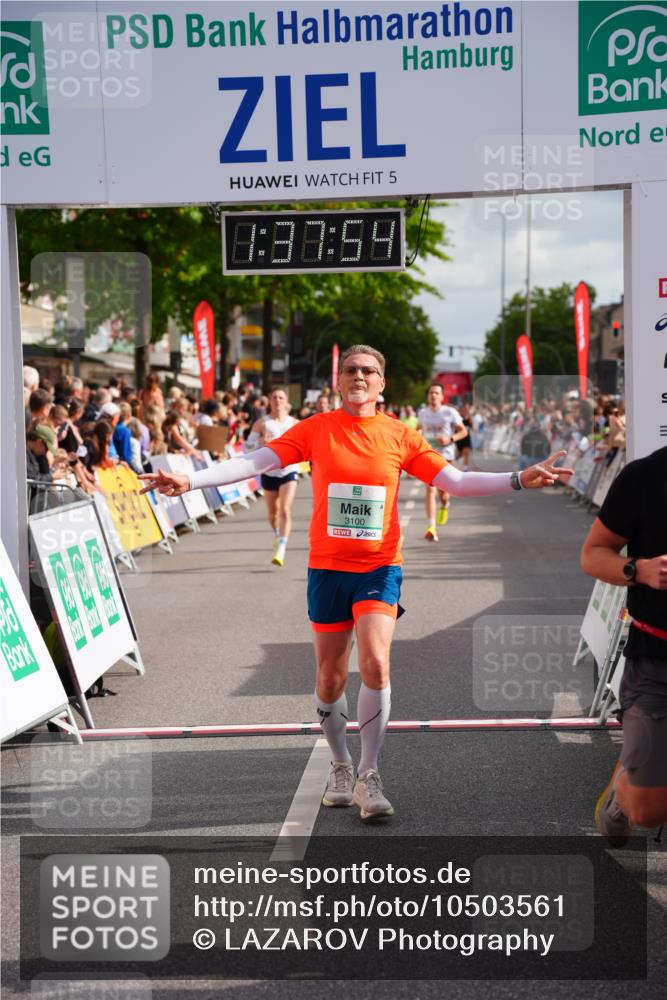 20.09.2026 - PSD Bank Halbmarathon LAZAROV Photography http://msf.ph/oto/10503561 20.09.2026 11:37:54 Ziel 1219, 3100, 3296, 4163, 4371, 4415, 4766 meine-sportfotos.de