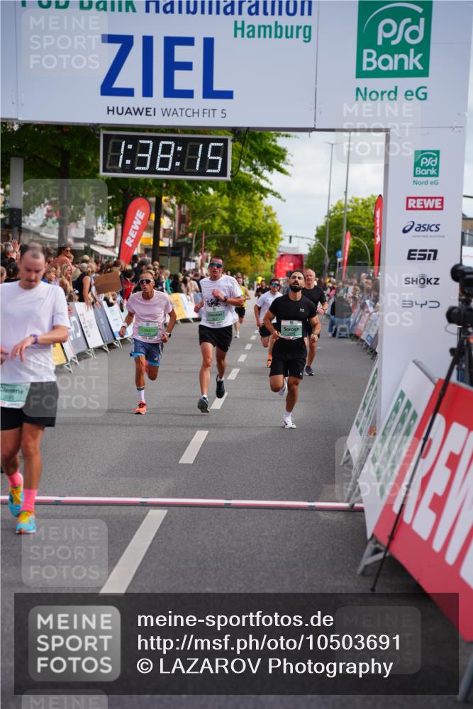 20.09.2026 - PSD Bank Halbmarathon LAZAROV Photography http://msf.ph/oto/10503691 20.09.2026 11:38:14 Ziel 2668, 2673, 3095, 3164, 3631, 3990, 4147 meine-sportfotos.de
