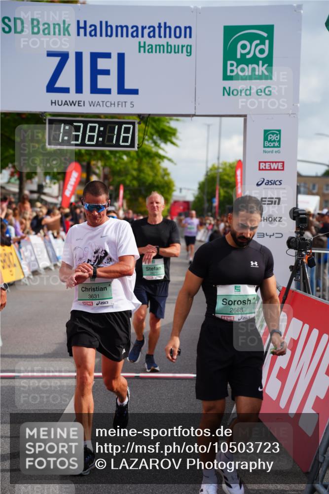 20.09.2026 - PSD Bank Halbmarathon LAZAROV Photography http://msf.ph/oto/10503723 20.09.2026 11:38:18 Ziel 2668, 2673, 3095, 3464, 3631, 3990, 4147 meine-sportfotos.de