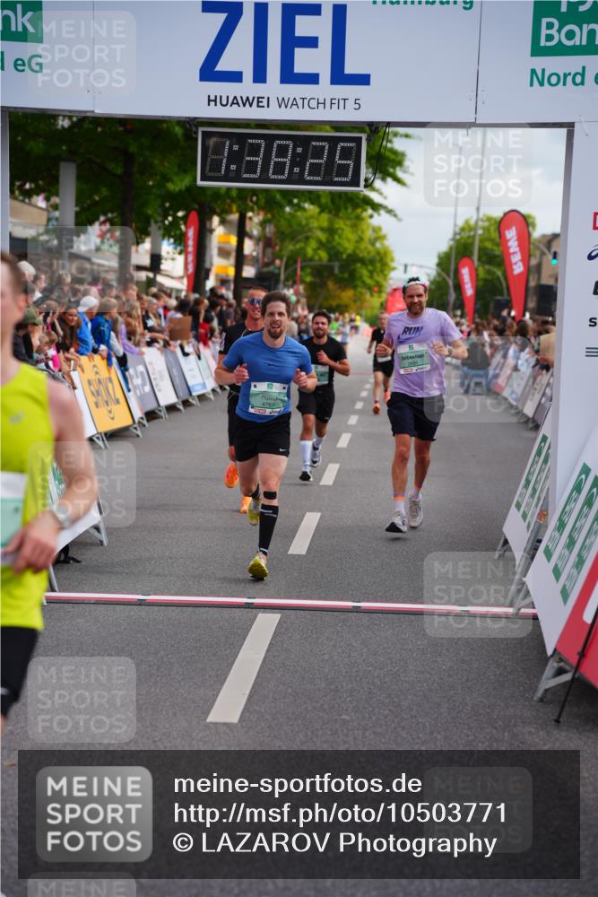 20.09.2026 - PSD Bank Halbmarathon LAZAROV Photography http://msf.ph/oto/10503771 20.09.2026 11:38:24 Ziel 1036, 2668, 2673, 2691, 3464, 3631, 3990, 4147, 4344, 4767 meine-sportfotos.de