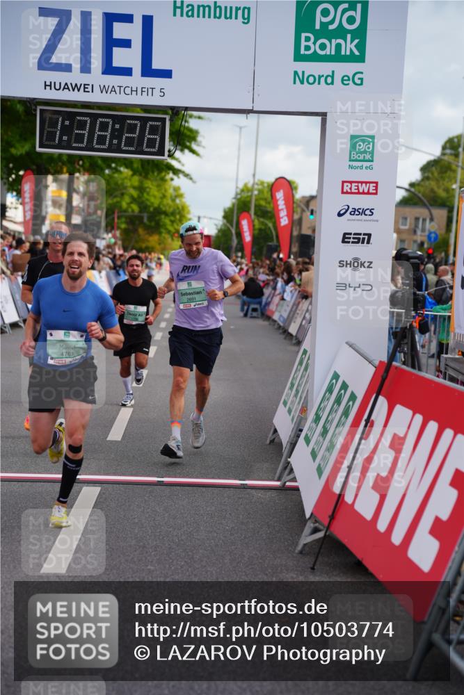 20.09.2026 - PSD Bank Halbmarathon LAZAROV Photography http://msf.ph/oto/10503774 20.09.2026 11:38:25 Ziel 1036, 2673, 2691, 3464, 3990, 4344, 4767 meine-sportfotos.de