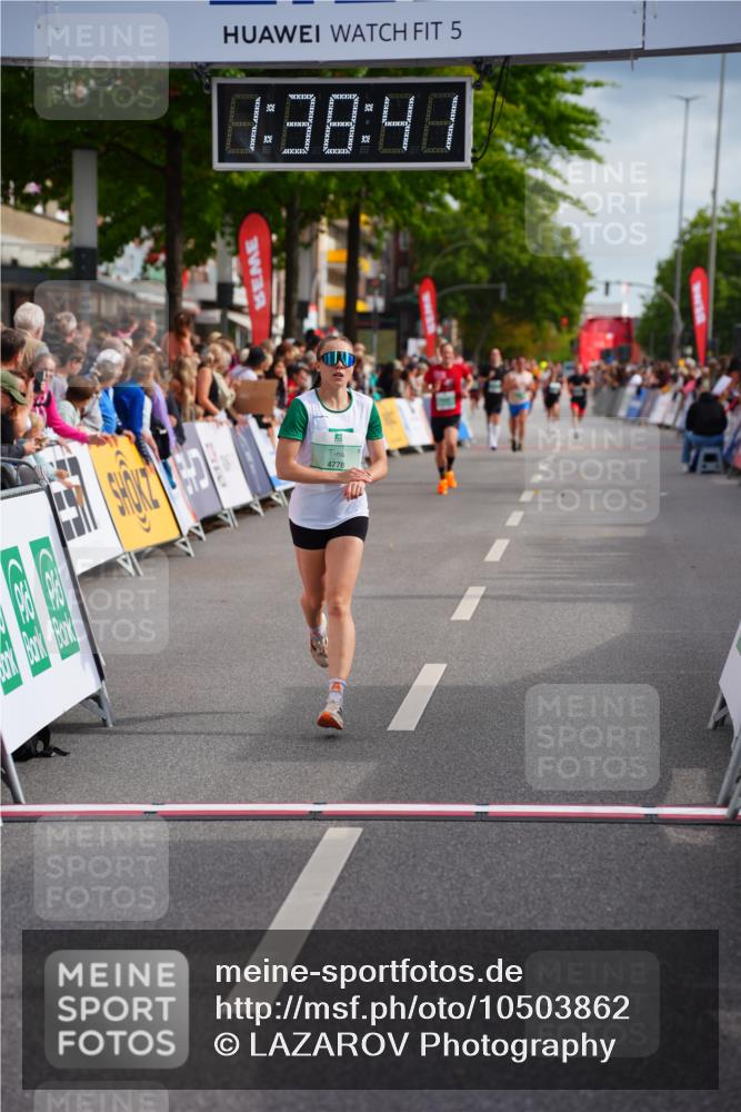 20.09.2026 - PSD Bank Halbmarathon LAZAROV Photography http://msf.ph/oto/10503862 20.09.2026 11:38:40 Ziel 4305, 4778 meine-sportfotos.de