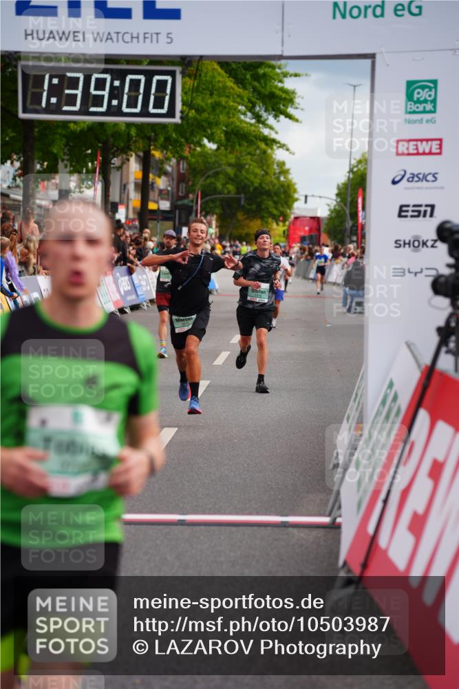 20.09.2026 - PSD Bank Halbmarathon LAZAROV Photography http://msf.ph/oto/10503987 20.09.2026 11:39:00 Ziel 1115, 1298, 1316, 1483, 1954, 2403, 2515, 2550, 3727, 3885 meine-sportfotos.de