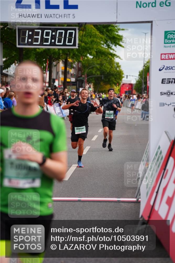 20.09.2026 - PSD Bank Halbmarathon LAZAROV Photography http://msf.ph/oto/10503991 20.09.2026 11:39:00 Ziel 1115, 1298, 1316, 1483, 1954, 2403, 2515, 2550, 3727, 3885 meine-sportfotos.de