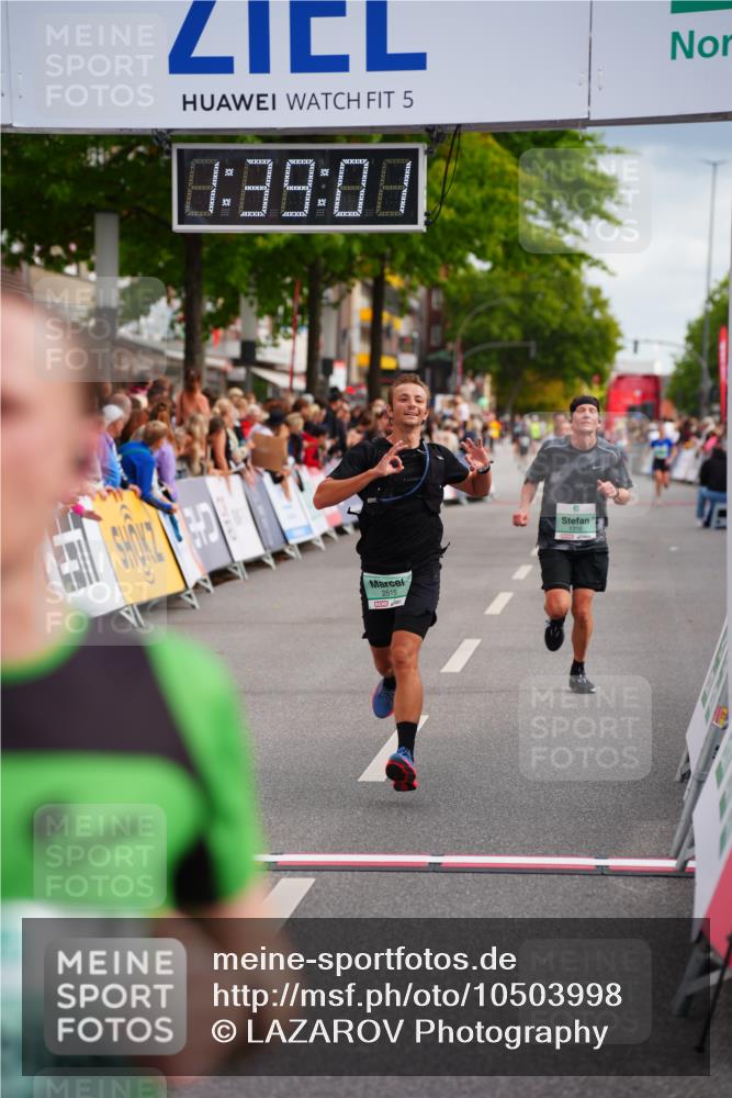 20.09.2026 - PSD Bank Halbmarathon LAZAROV Photography http://msf.ph/oto/10503998 20.09.2026 11:39:01 Ziel 1115, 1298, 1316, 1954, 2403, 2515, 2550, 3727, 3885 meine-sportfotos.de