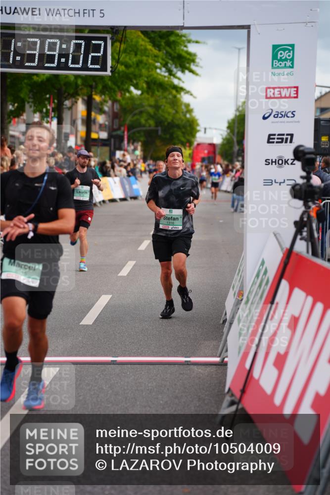 20.09.2026 - PSD Bank Halbmarathon LAZAROV Photography http://msf.ph/oto/10504009 20.09.2026 11:39:02 Ziel 1115, 1298, 1316, 2403, 2515, 2550, 3727, 3885 meine-sportfotos.de