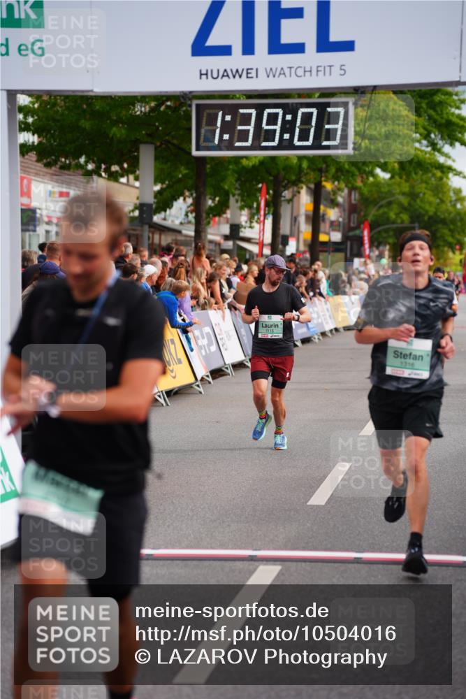 20.09.2026 - PSD Bank Halbmarathon LAZAROV Photography http://msf.ph/oto/10504016 20.09.2026 11:39:02 Ziel 1115, 1298, 1316, 2403, 2515, 2550, 3727, 3885 meine-sportfotos.de