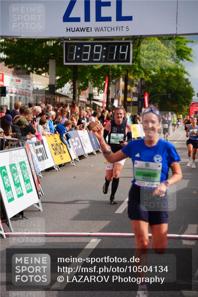 20.09.2026 - PSD Bank Halbmarathon LAZAROV Photography http://msf.ph/oto/10504134 20.09.2026 11:39:14 Ziel 1764, 2984, 4106, 4148, 4661, 4683 meine-sportfotos.de