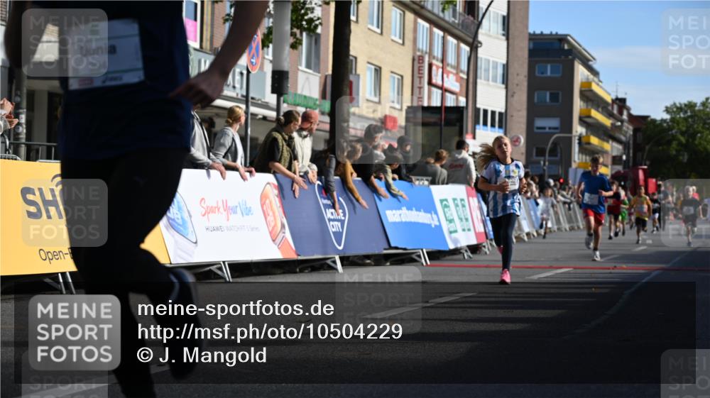 20.09.2026 - PSD Bank Halbmarathon J. Mangold http://msf.ph/oto/10504229 20.09.2026 10:31:03 Ziel 115, 155, 245, 280, 326, 358, 394, 395, 422, 435, 439, 448 meine-sportfotos.de