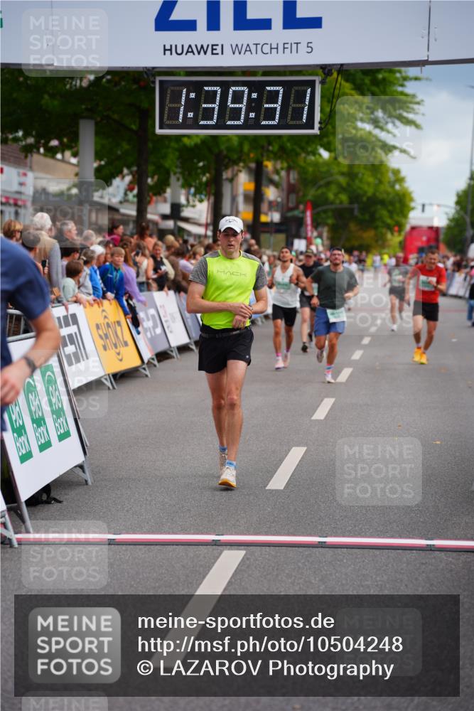 20.09.2026 - PSD Bank Halbmarathon LAZAROV Photography http://msf.ph/oto/10504248 20.09.2026 11:39:30 Ziel 2649, 3121, 3715, 4022, 4324, 4461 meine-sportfotos.de