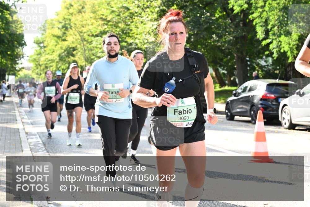 20.09.2026 - PSD Bank Halbmarathon Dr. Thomas Lammeyer http://msf.ph/oto/10504262 20.09.2026 11:00:42 Laufen 1976, 3090 meine-sportfotos.de