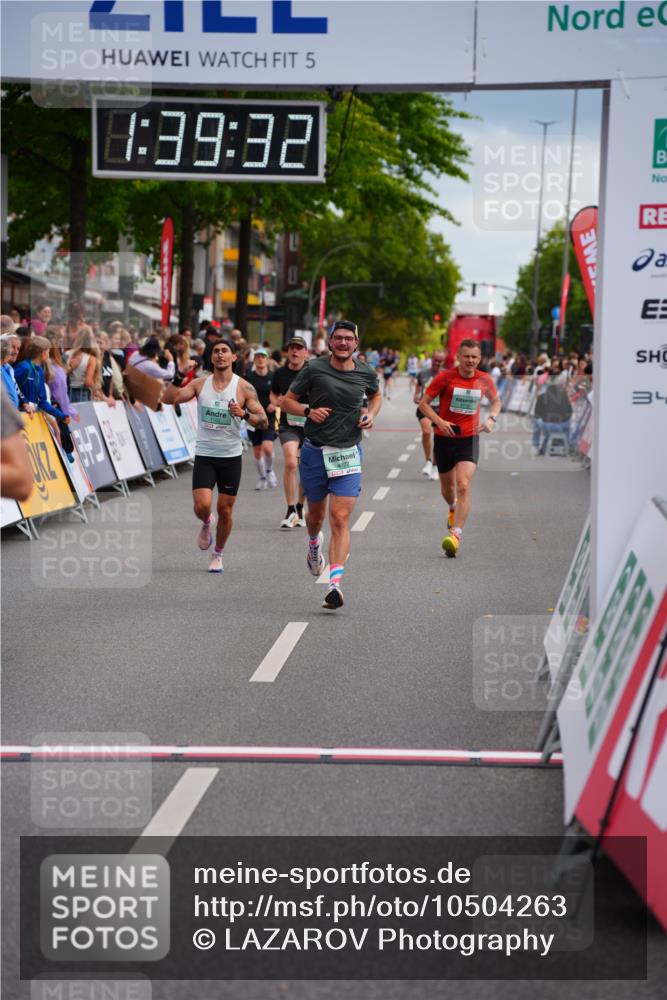 20.09.2026 - PSD Bank Halbmarathon LAZAROV Photography http://msf.ph/oto/10504263 20.09.2026 11:39:32 Ziel 1103, 1719, 2649, 3121, 3715, 4022, 4324, 4436, 4461 meine-sportfotos.de