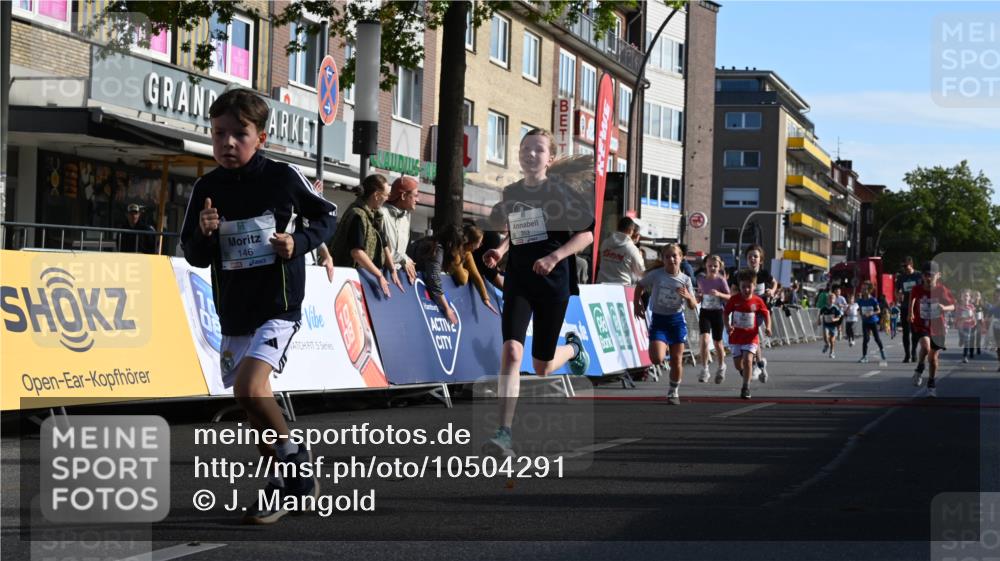20.09.2026 - PSD Bank Halbmarathon J. Mangold http://msf.ph/oto/10504291 20.09.2026 10:31:15 Ziel 104, 108, 146, 158, 217, 245, 307, 309, 326, 353, 358, 395, 398, 407, 410, 439, 448 meine-sportfotos.de