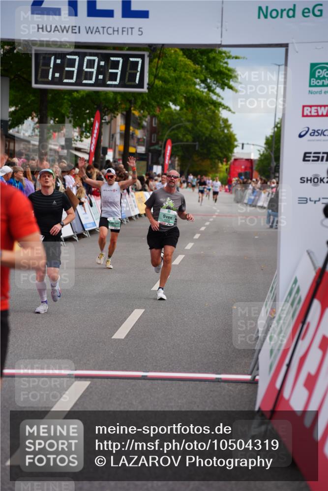 20.09.2026 - PSD Bank Halbmarathon LAZAROV Photography http://msf.ph/oto/10504319 20.09.2026 11:39:37 Ziel 1103, 1656, 1719, 2649, 2782, 3121, 3919, 4022, 4436 meine-sportfotos.de