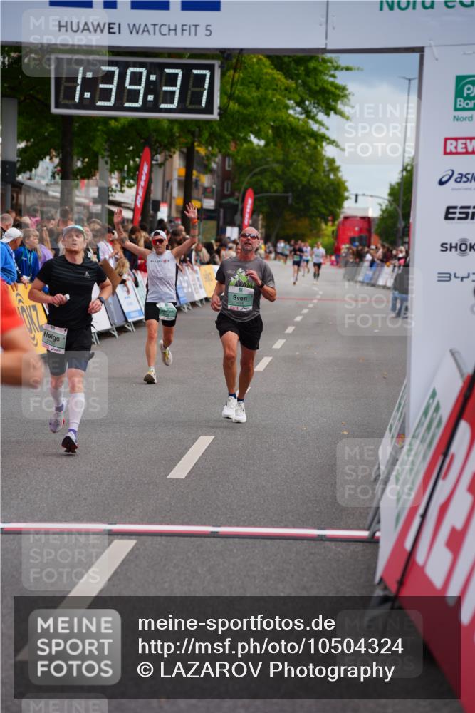 20.09.2026 - PSD Bank Halbmarathon LAZAROV Photography http://msf.ph/oto/10504324 20.09.2026 11:39:37 Ziel 1103, 1656, 1719, 2649, 2782, 3121, 3919, 4022, 4436 meine-sportfotos.de