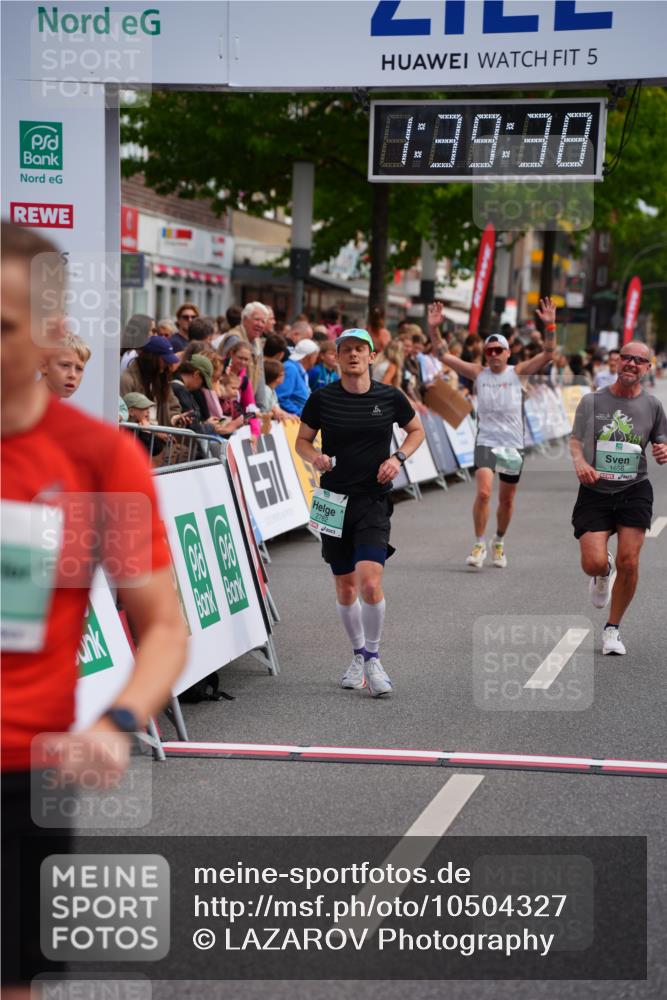 20.09.2026 - PSD Bank Halbmarathon LAZAROV Photography http://msf.ph/oto/10504327 20.09.2026 11:39:37 Ziel 1103, 1656, 1719, 2649, 2782, 3121, 3919, 4022, 4436 meine-sportfotos.de