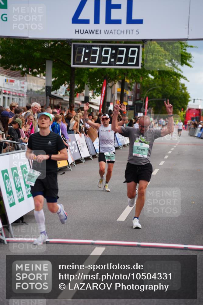 20.09.2026 - PSD Bank Halbmarathon LAZAROV Photography http://msf.ph/oto/10504331 20.09.2026 11:39:38 Ziel 1103, 1656, 1719, 2649, 2782, 3919, 4022, 4436 meine-sportfotos.de