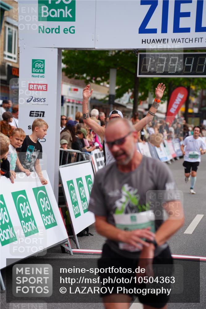 20.09.2026 - PSD Bank Halbmarathon LAZAROV Photography http://msf.ph/oto/10504363 20.09.2026 11:39:41 Ziel 1103, 1656, 1662, 1719, 2782, 3919, 4022, 4436 meine-sportfotos.de