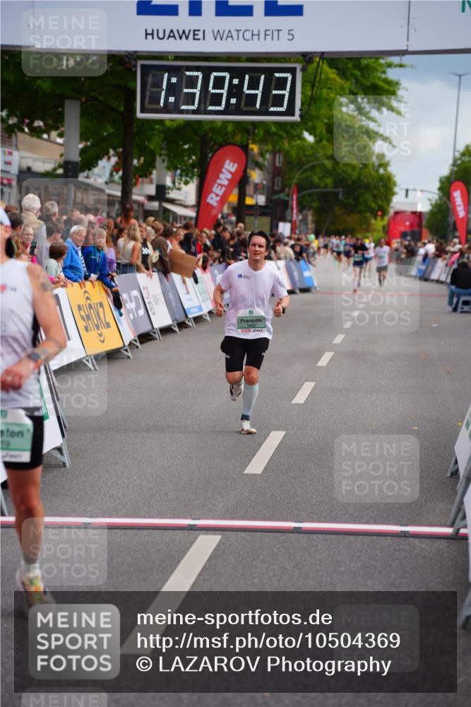 20.09.2026 - PSD Bank Halbmarathon LAZAROV Photography http://msf.ph/oto/10504369 20.09.2026 11:39:42 Ziel 1103, 1656, 1662, 1719, 2782, 3919, 4022, 4436 meine-sportfotos.de