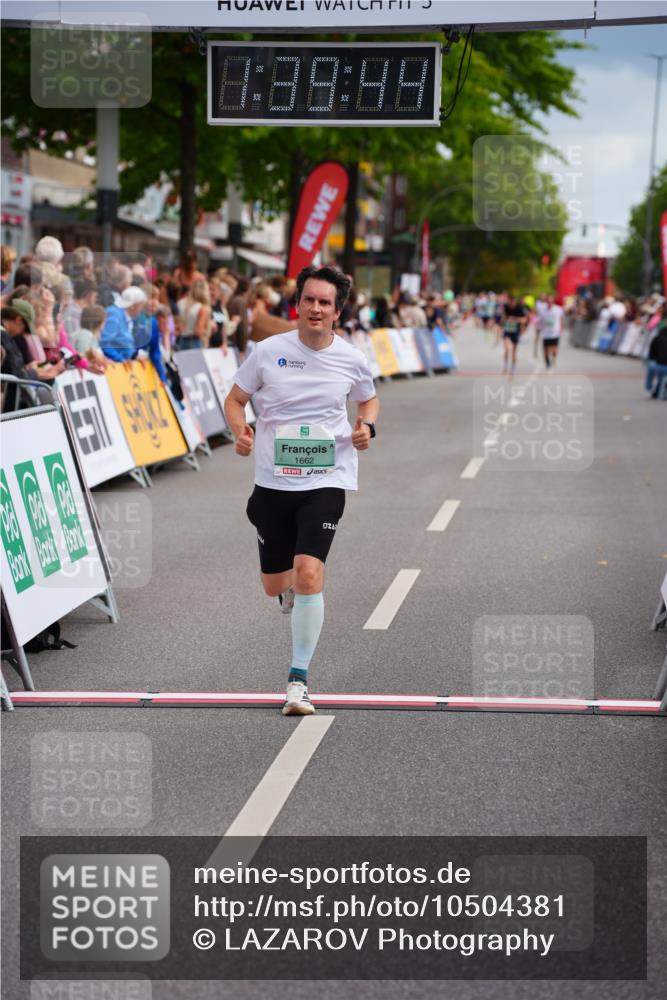20.09.2026 - PSD Bank Halbmarathon LAZAROV Photography http://msf.ph/oto/10504381 20.09.2026 11:39:43 Ziel 1103, 1656, 1662, 1719, 2782, 3919, 4436 meine-sportfotos.de