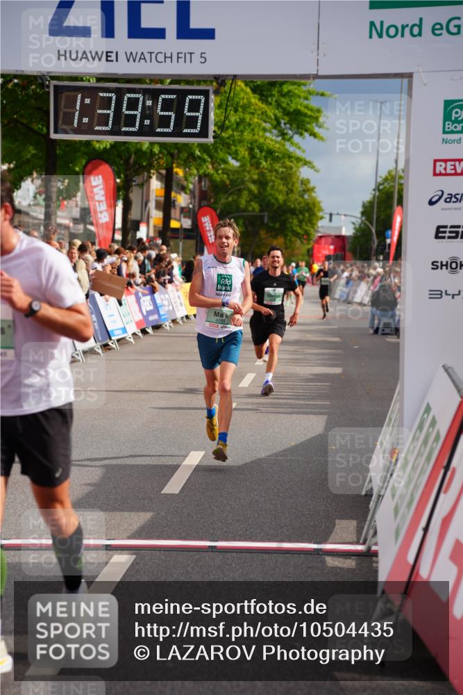 20.09.2026 - PSD Bank Halbmarathon LAZAROV Photography http://msf.ph/oto/10504435 20.09.2026 11:39:58 Ziel 1841, 2387, 4107, 4293 meine-sportfotos.de