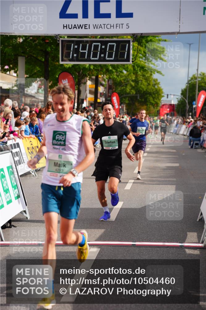 20.09.2026 - PSD Bank Halbmarathon LAZAROV Photography http://msf.ph/oto/10504460 20.09.2026 11:40:00 Ziel 1841, 2387, 3596, 4107, 4293 meine-sportfotos.de