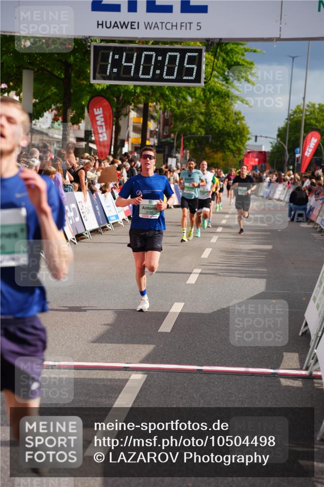 20.09.2026 - PSD Bank Halbmarathon LAZAROV Photography http://msf.ph/oto/10504498 20.09.2026 11:40:04 Ziel 2387, 3596, 4107, 4198, 4293 meine-sportfotos.de