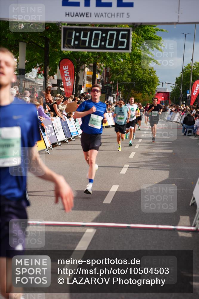 20.09.2026 - PSD Bank Halbmarathon LAZAROV Photography http://msf.ph/oto/10504503 20.09.2026 11:40:04 Ziel 2387, 3596, 4107, 4198, 4293 meine-sportfotos.de