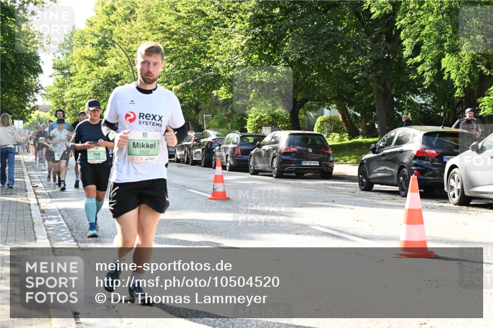 20.09.2026 - PSD Bank Halbmarathon Dr. Thomas Lammeyer http://msf.ph/oto/10504520 20.09.2026 11:01:00 Laufen 1082, 3522, 4683 meine-sportfotos.de