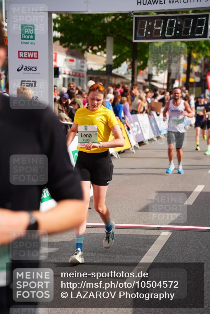 20.09.2026 - PSD Bank Halbmarathon LAZAROV Photography http://msf.ph/oto/10504572 20.09.2026 11:40:12 Ziel 1466, 3125, 3605, 3769, 3888, 4198, 4313, 4506, 4697 meine-sportfotos.de