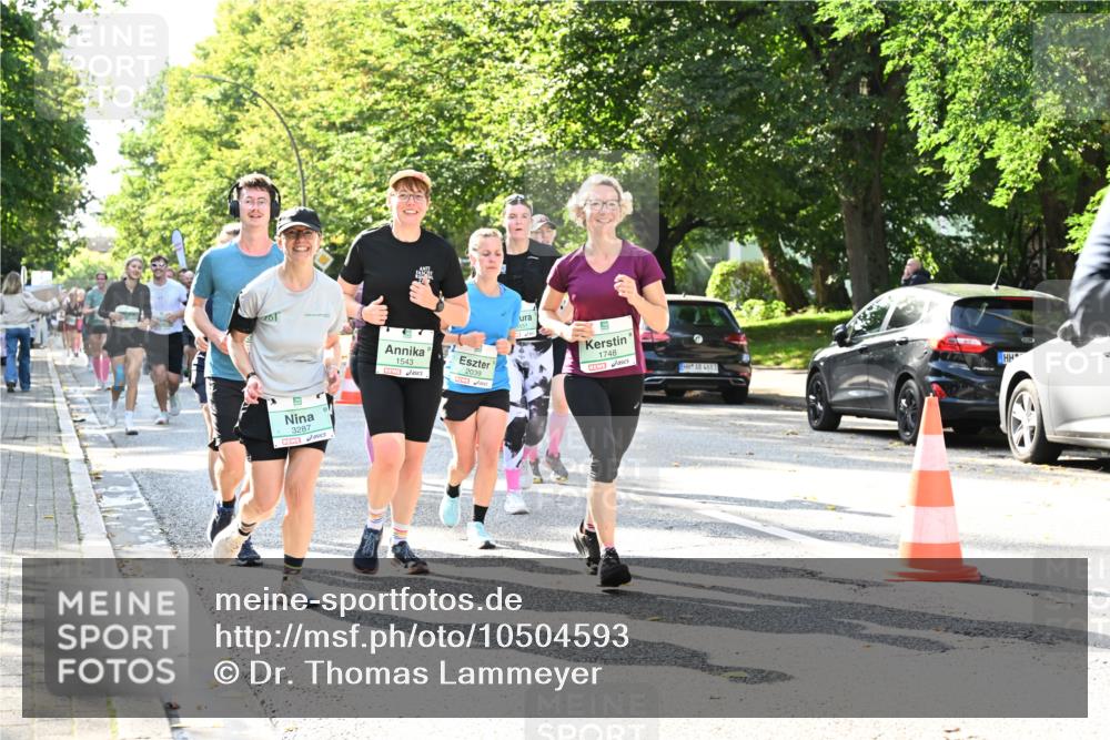 20.09.2026 - PSD Bank Halbmarathon Dr. Thomas Lammeyer http://msf.ph/oto/10504593 20.09.2026 11:01:05 Laufen 3287, 1543, 2039, 1748, 4683 meine-sportfotos.de